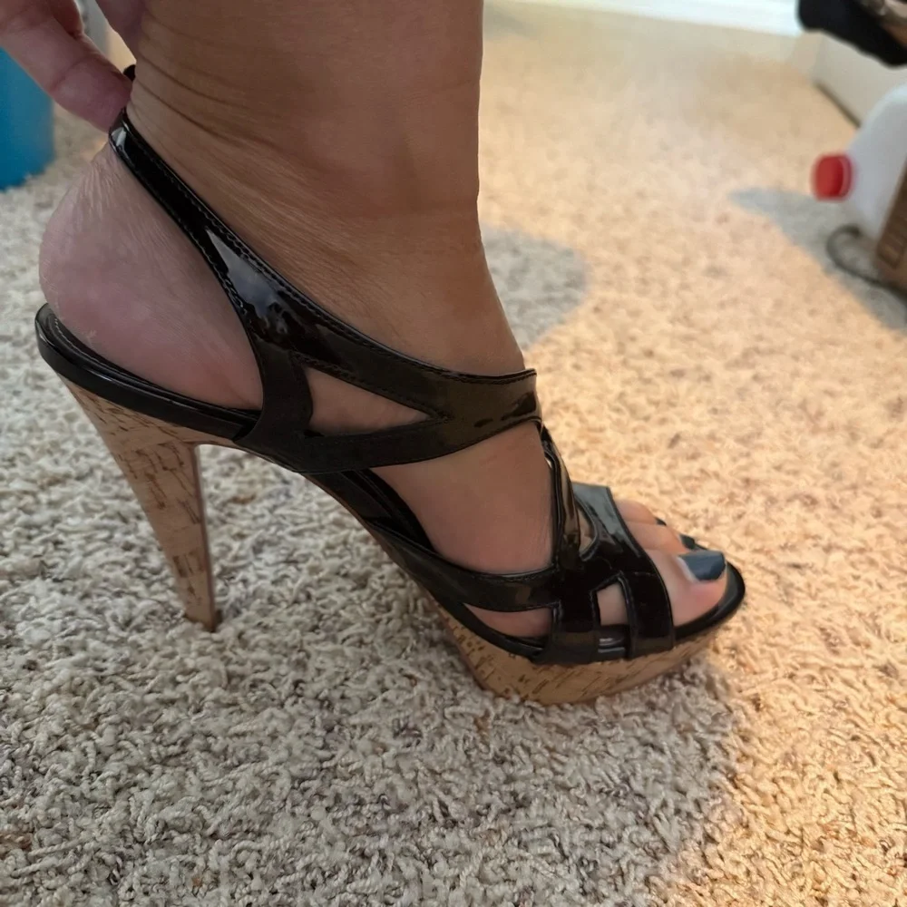 Audrey Brooke Shiny Black Cork Heeled Shoes Sz 8